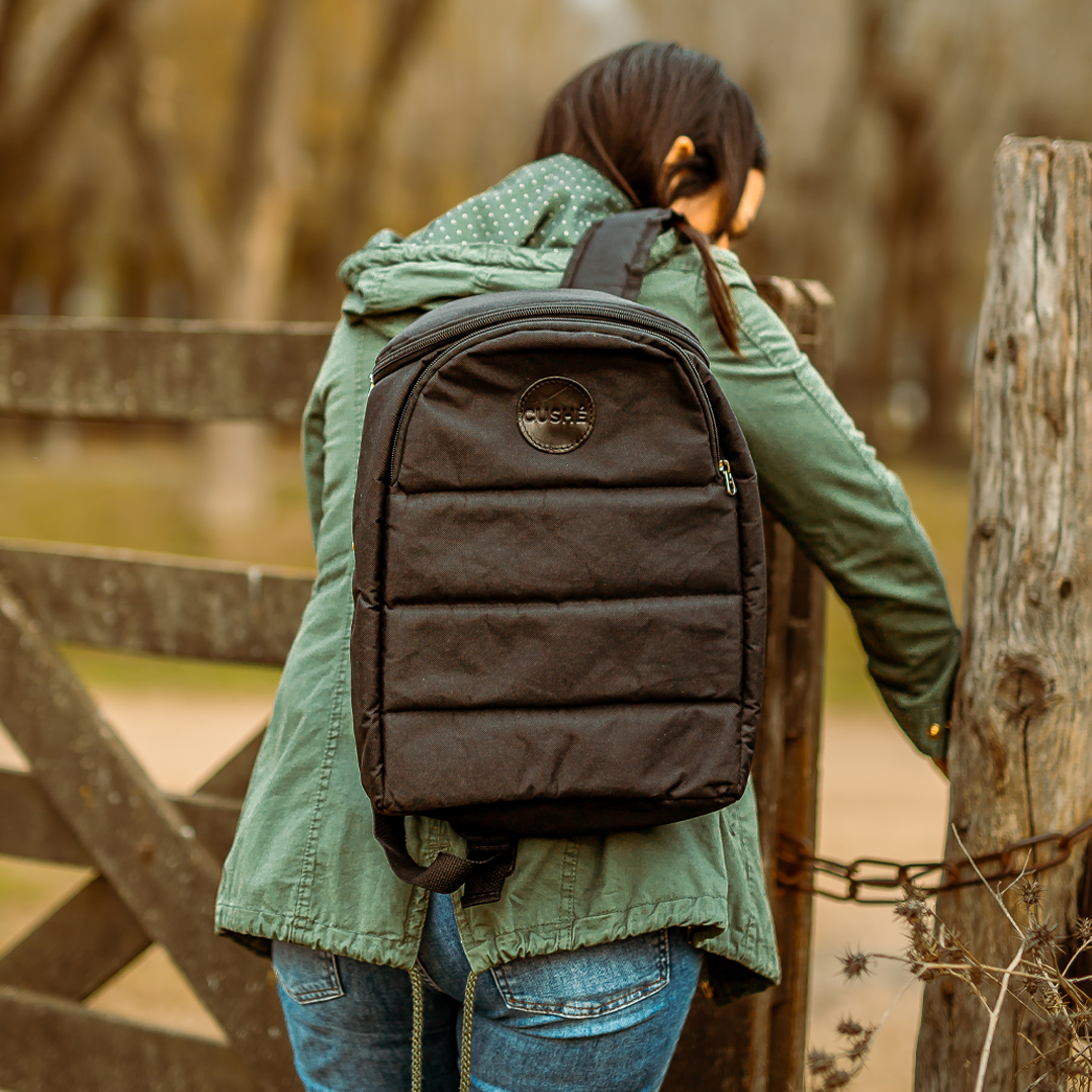 Mochila Matera con Divisiones y Porta Notebook - Tela Cordura